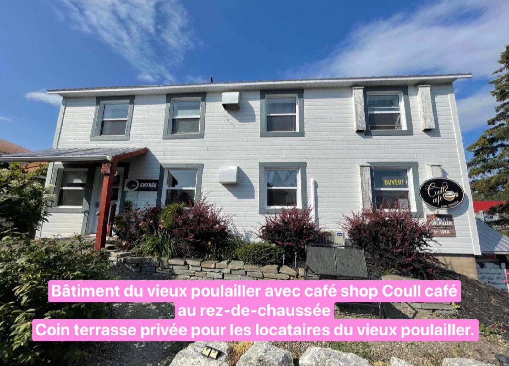 Le Vieux Poulailler Edifice Patrimonial New-Richmond Gaspesie Hotell New Richmond Exteriör bild